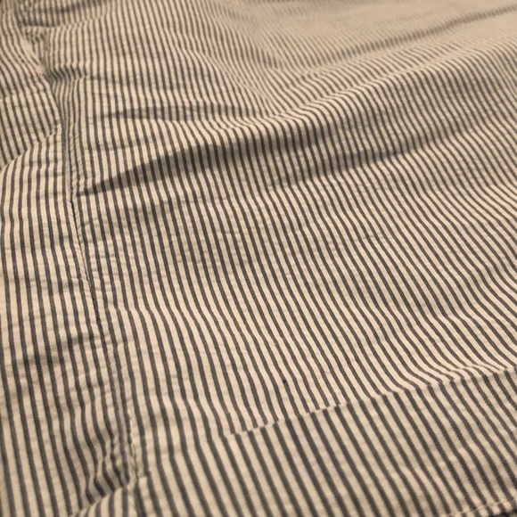 H & M women’s short - Picture 3 of 4